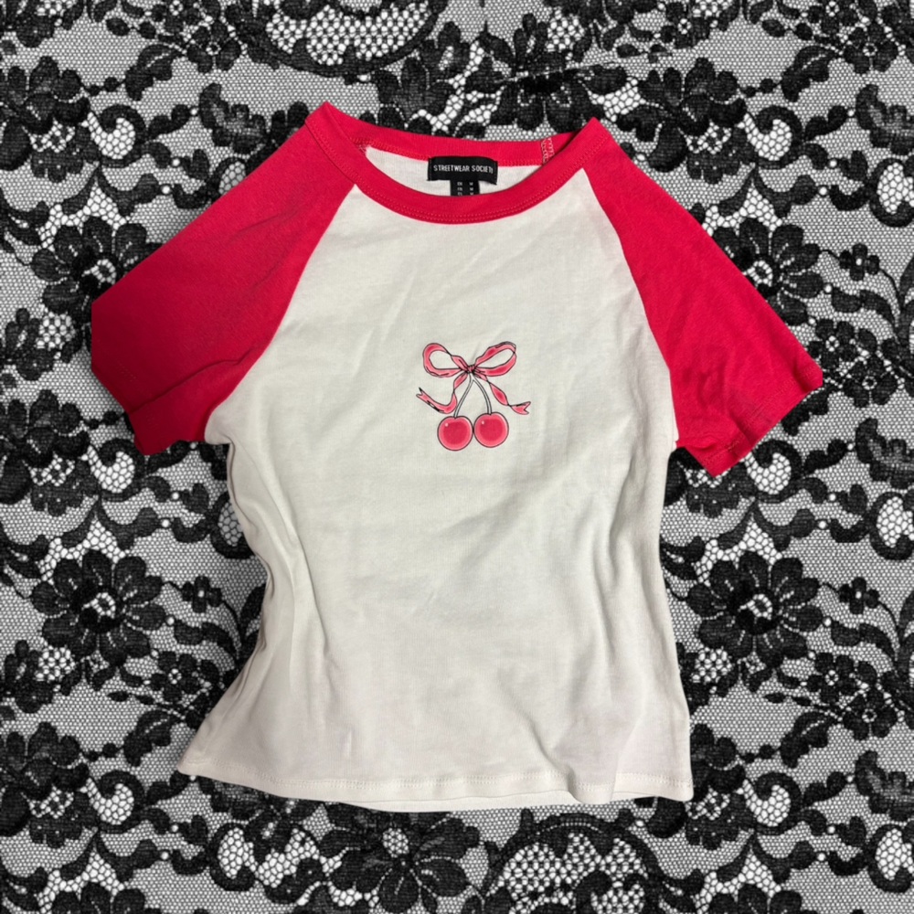 Urban Behavior Red and White Short Sleeve Tee